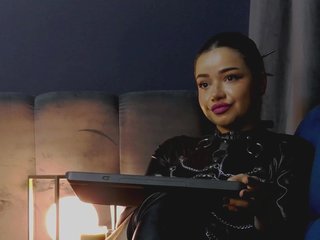 Erotic video chat NikiBryce