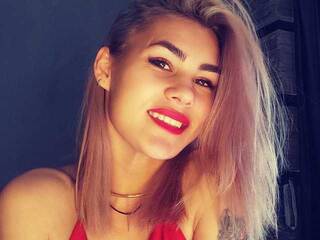 Erotic video chat NikkiSaphire