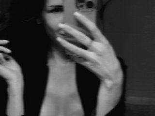 Erotic video chat Nikkittyni