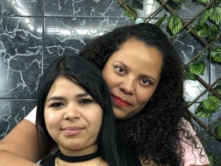 Erotic video chat nikolandamand