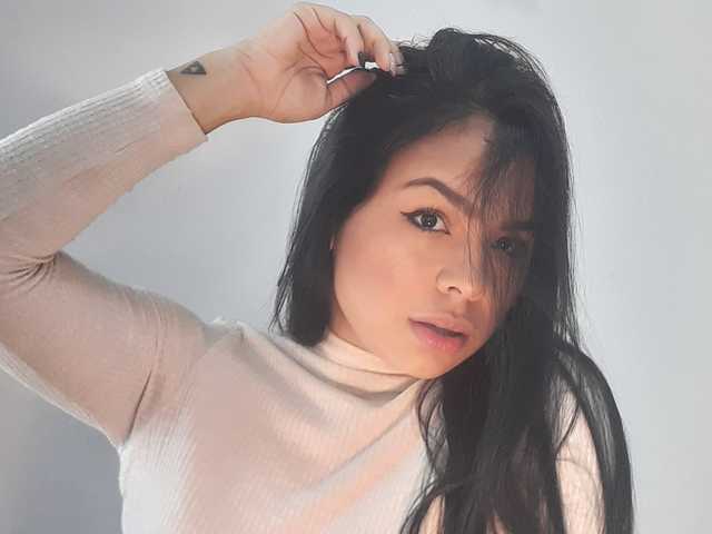 Profile photo NINA-SUAREZ
