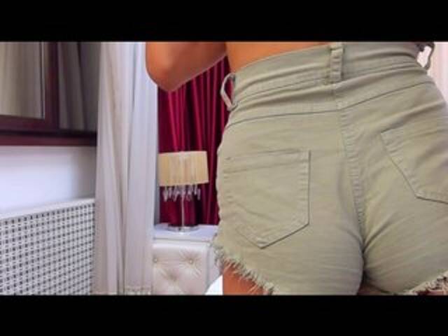 Broadcast screenshots NinaCrystal