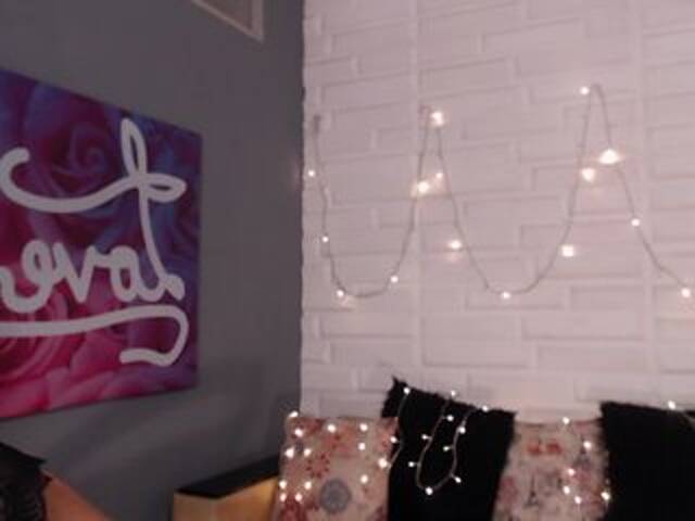 Broadcast screenshots NinnaMonroe