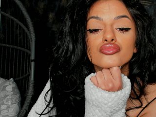 Erotic video chat NNNoire