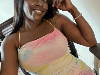 Erotic video chat NoddieMissie