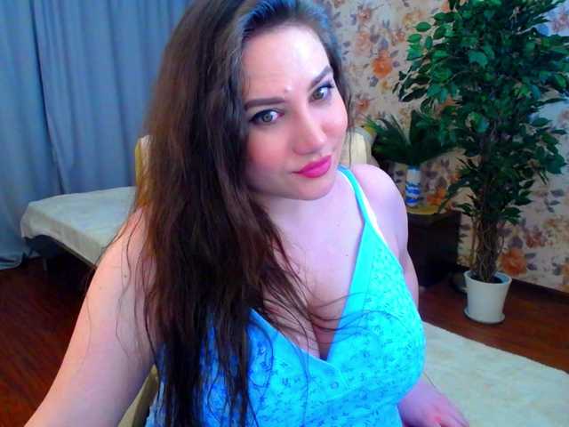 Photos VeritableGirl Hi Guys! Welcome to my room! Let's have fun together... Tip me if you like me -9 -19 -29 -39 -49 -59 -69 -79 -89 -99 -199!!!