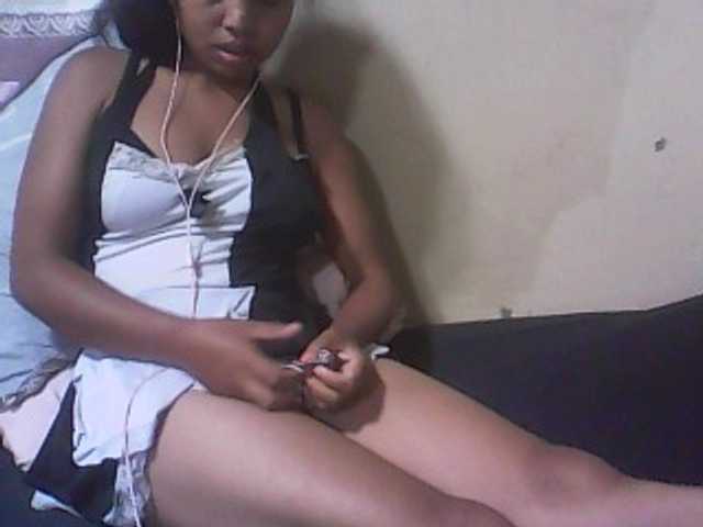 Broadcast screenshots Norahdolle