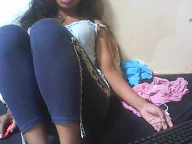 Broadcast screenshots Norahdolle