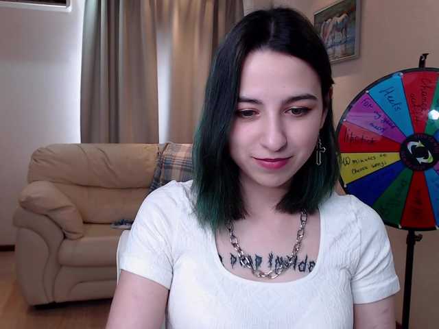Broadcast screenshots NotOrdinarye