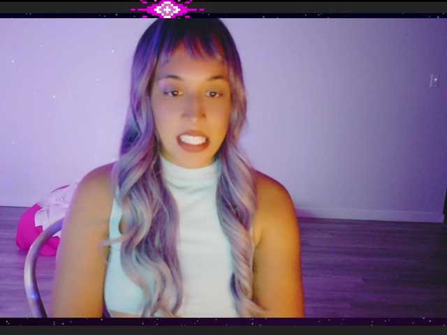 Topic: Squat-a-thon!! Bottomless at @remain | Tip 22 for a squat | 55 for 5 squats | 66 for spanks | 200 Flash