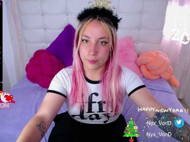 Фотографии NyxVond ❤ Hello guys, welcome let's play and get us hornys ❤