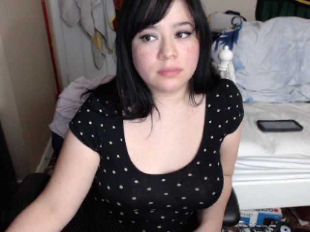 Broadcast screenshots OhEmilyRosa