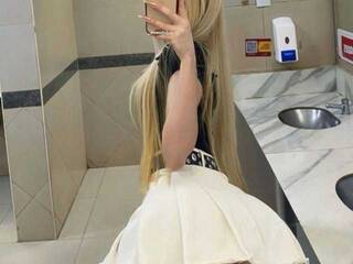 Erotic video chat Olivkka