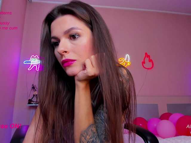 Broadcast screenshots Oops_kiraa