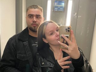 Erotic video chat Pair-of-gods123