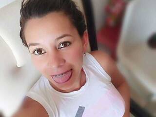 Erotic video chat pamelapretty