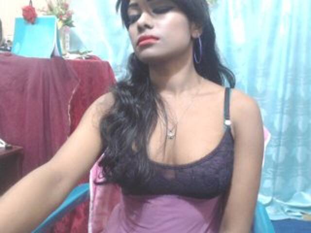 Broadcast screenshots papiya2636