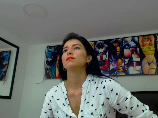 Broadcast screenshots paula-25