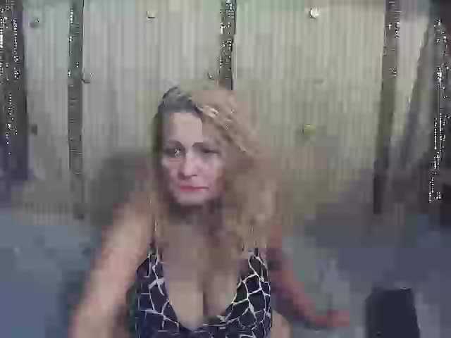 Photos PaulaPalooza I am new - cum to my room and watch my show!