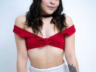 Erotic video chat Paulinekitten