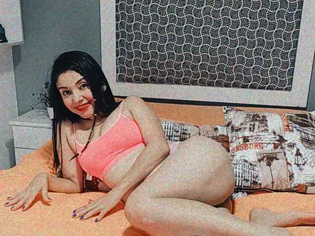 Erotic video chat Penelope-Smal