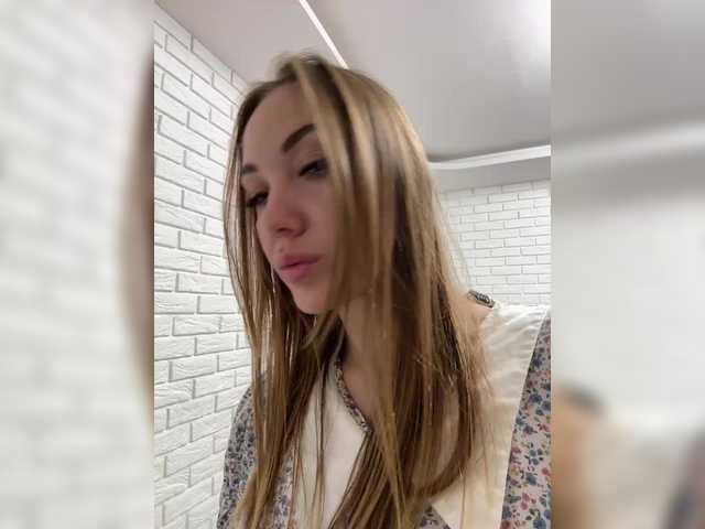 Broadcast screenshots KitFox