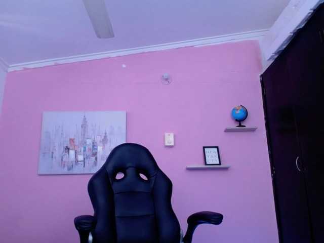 Broadcast screenshots pervertabby