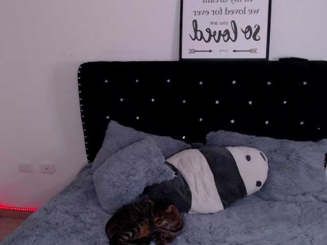 Broadcast screenshots pervertlykloe