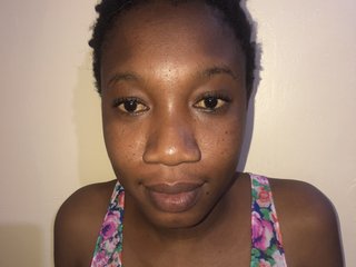 Erotic video chat Petite-sally