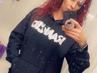 Erotic video chat DesiMeow