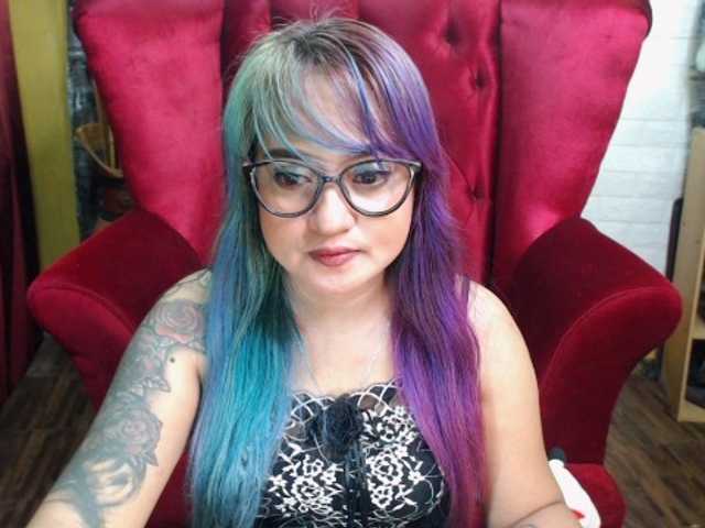 Photo pinaynextdoor ypatience is a virtue ! ur lil pinay drives u crazy :) #smalltits #dirtytalk #smoking #tattoed #sweet ... your tips help me a lot :) thanks with pleasure :)