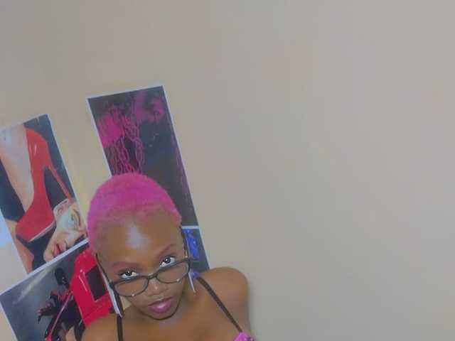 Photo of the profile PinkDomina01