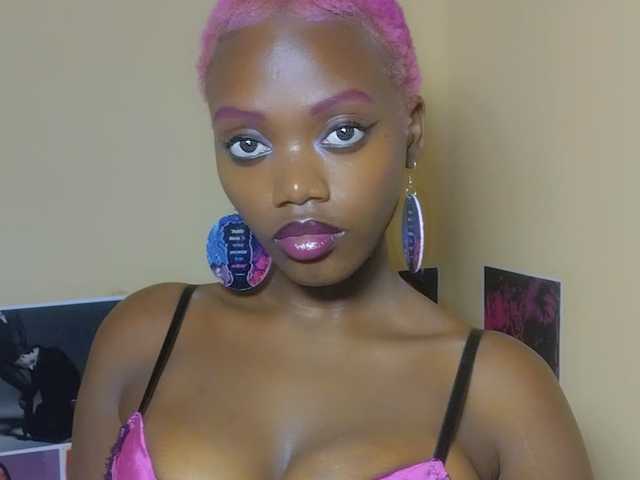 Photo of the profile PinkDomina01