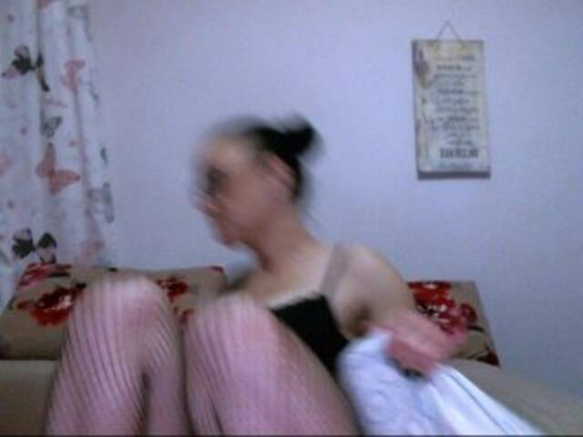 Broadcast screenshots pinksandra