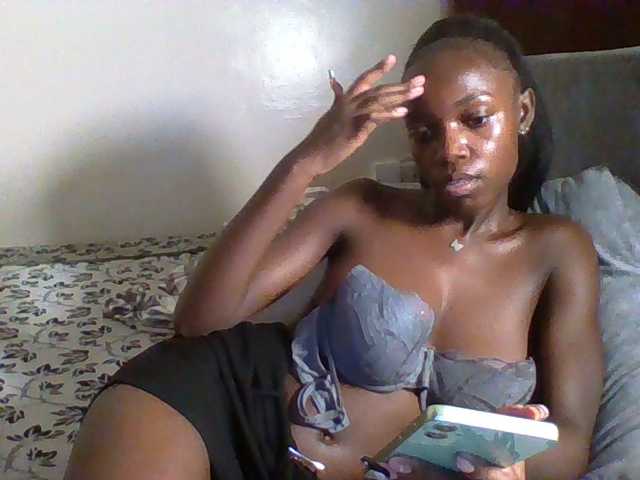 Broadcast screenshots Pinkypetite