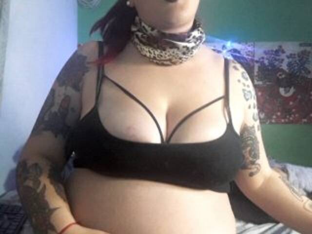 Broadcast screenshots pinupgiirll