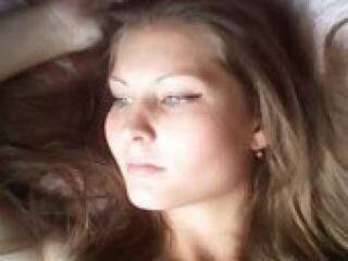 Erotic video chat pitunya333