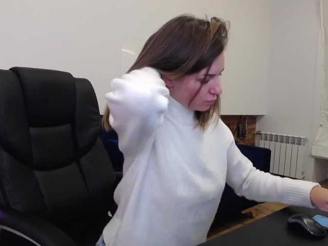Broadcast screenshots PolinaPrada