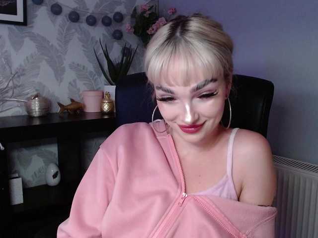 Broadcast screenshots PollyExtasy