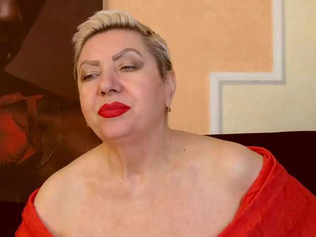 Broadcast screenshots PoshLadyx