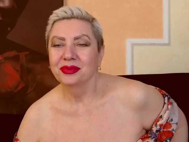 Broadcast screenshots PoshLadyx