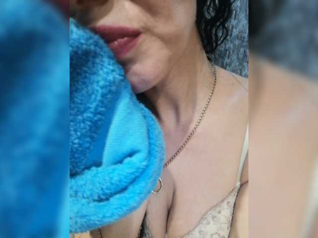 Broadcast screenshots prelesttt