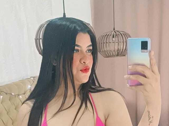 Photo of the profile Pretty-BigBoobs