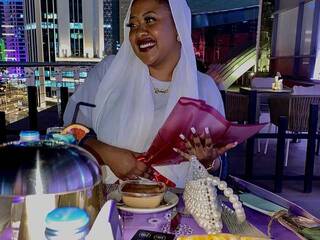 Erotic video chat Pretty-Ebony