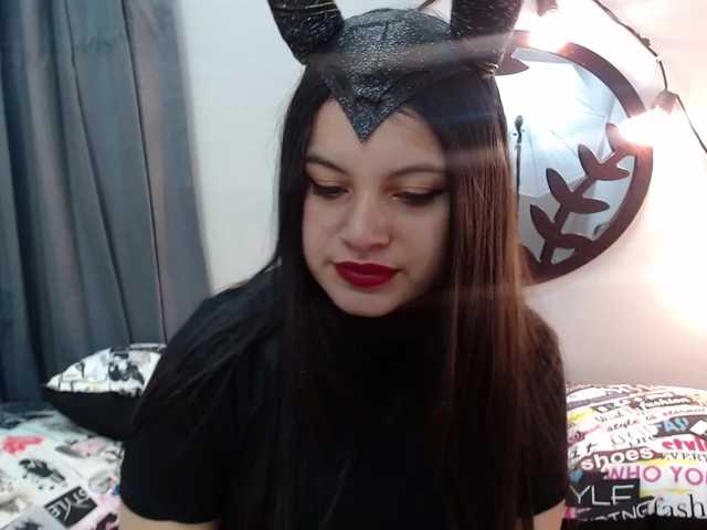 Broadcast screenshots pretty-love