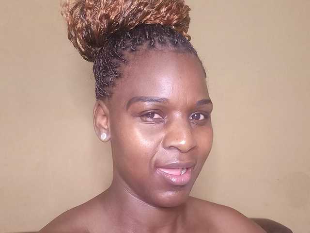 Photo of the profile Prettybkack25