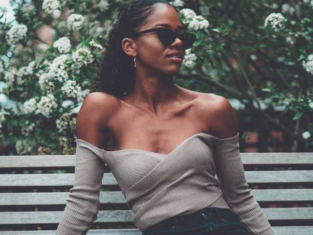 Photo of the profile PrettyBrown