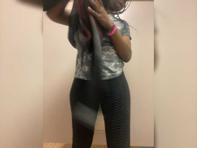 Broadcast screenshots PrettyDoubleG