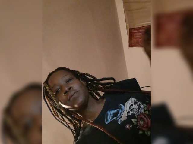 Broadcast screenshots PrettyDoubleG