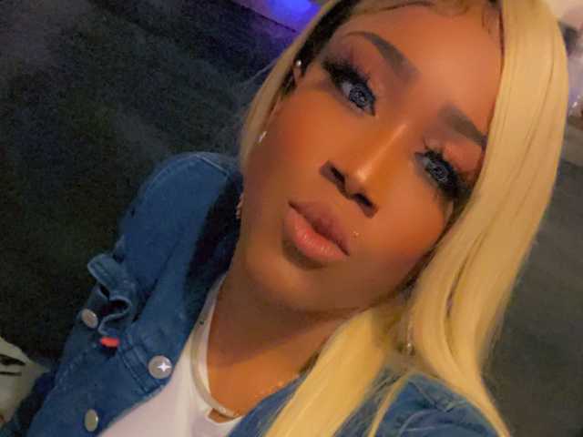 Photo of the profile PrettyDoubleG